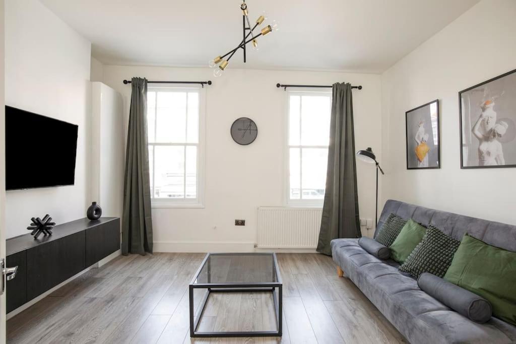 Spacious Serenity In The Heart Of Central Londyn Zewnętrze zdjęcie